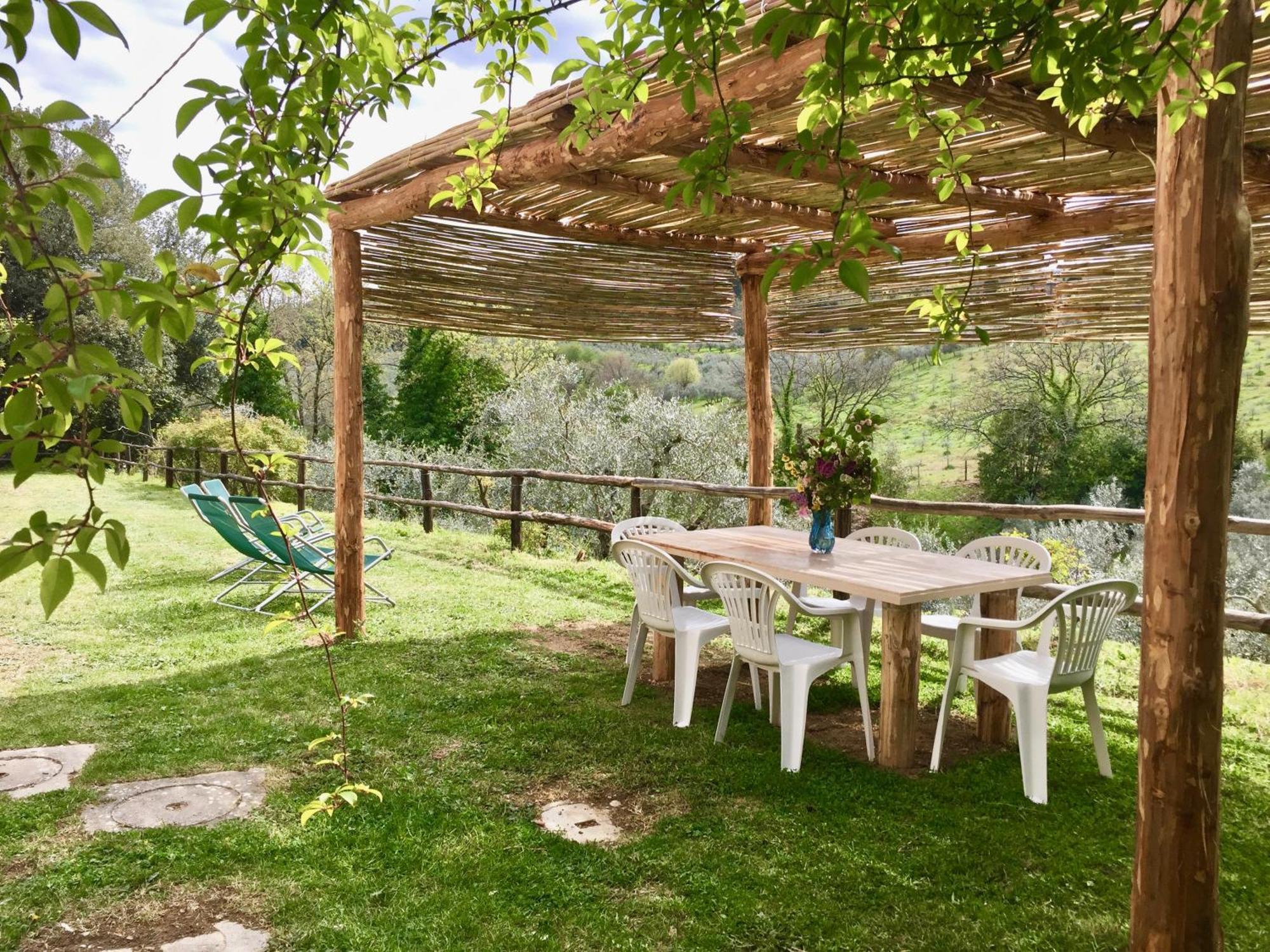 Agriturismo Fattoria Celle 필리네발다르노 객실 사진