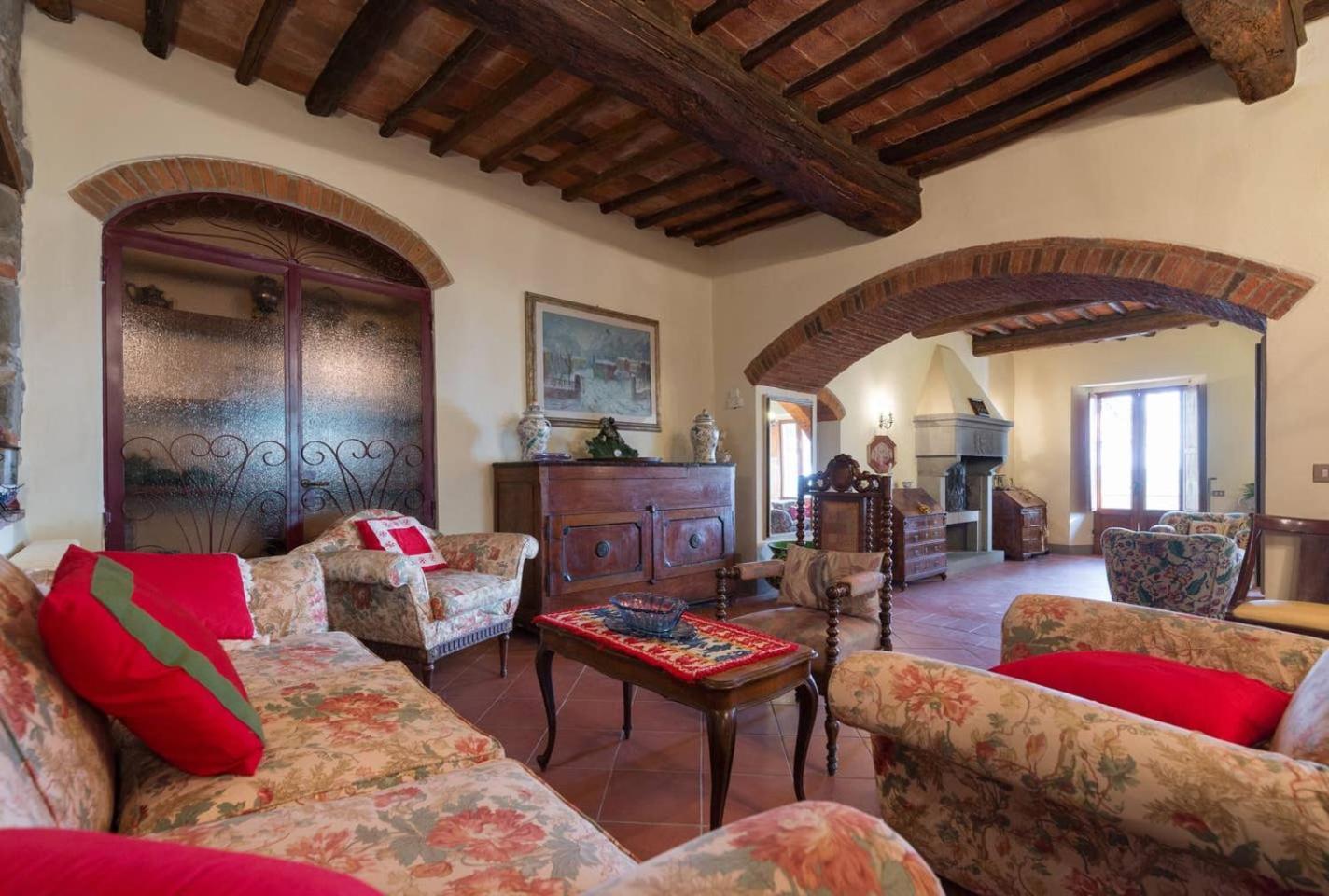 Agriturismo Fattoria Celle 필리네발다르노 객실 사진